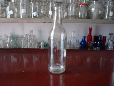 【我廠生產 各種酒瓶 飲料瓶 紅酒瓶 白酒瓶啤酒瓶】價格,廠家,圖片,其他玻璃包裝容器,江蘇大運發玻璃制品-